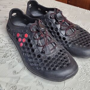 Vivobarefoot Ultra 2